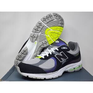 DS New Balance 2002R DTLR PURPLE NOIR M2002RHI